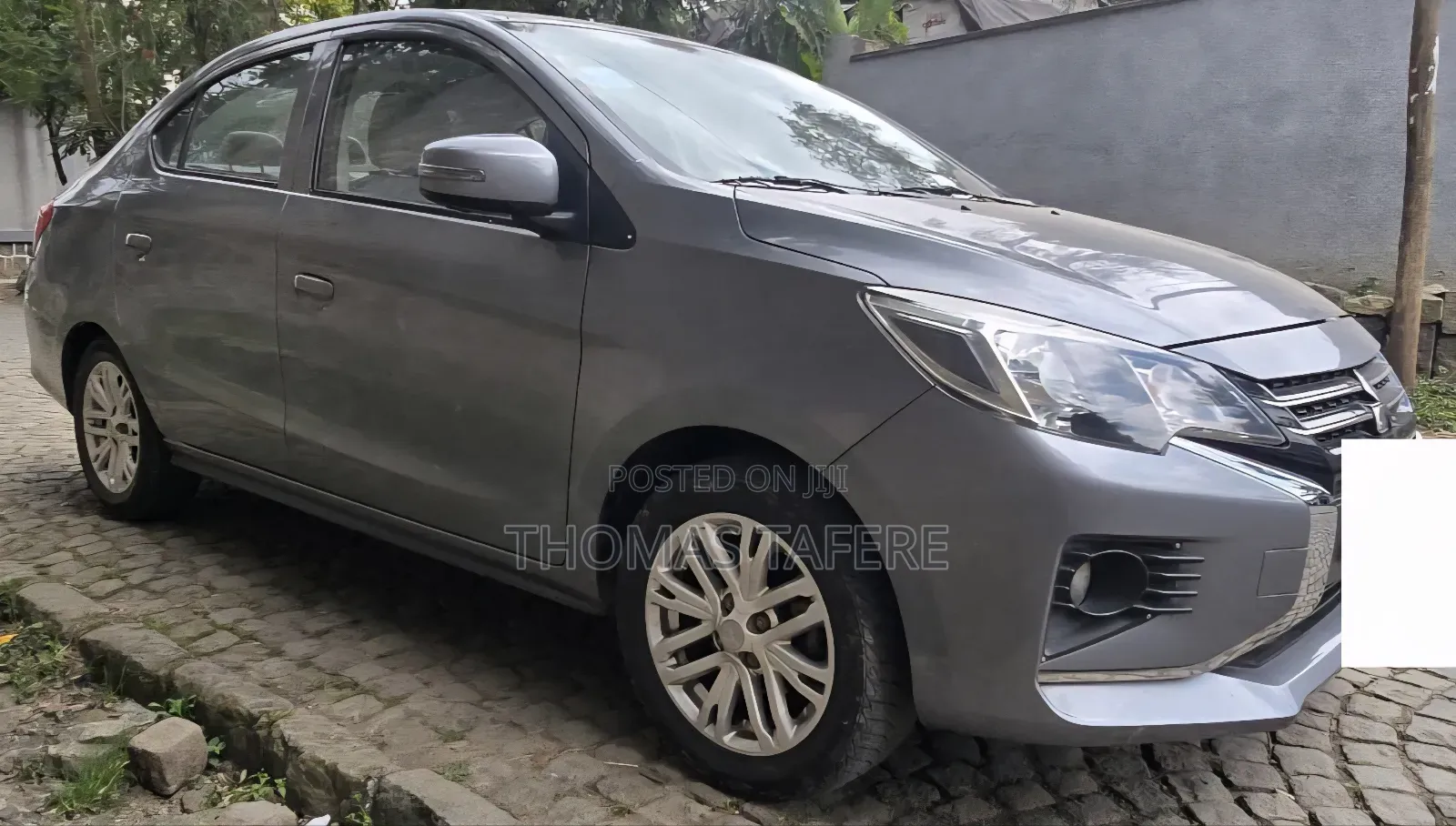 Mitsubishi Attrage 2021 Silver