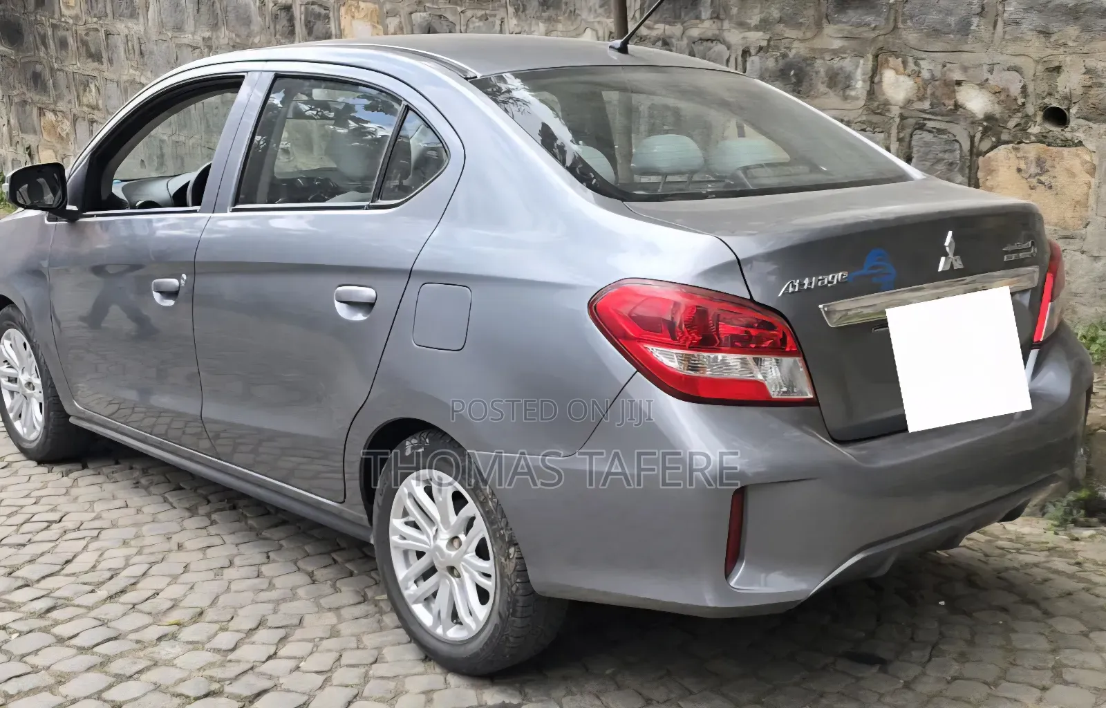 Mitsubishi Attrage 2021 Silver