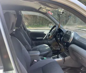 Toyota RAV4 Automatic 2003 Silver