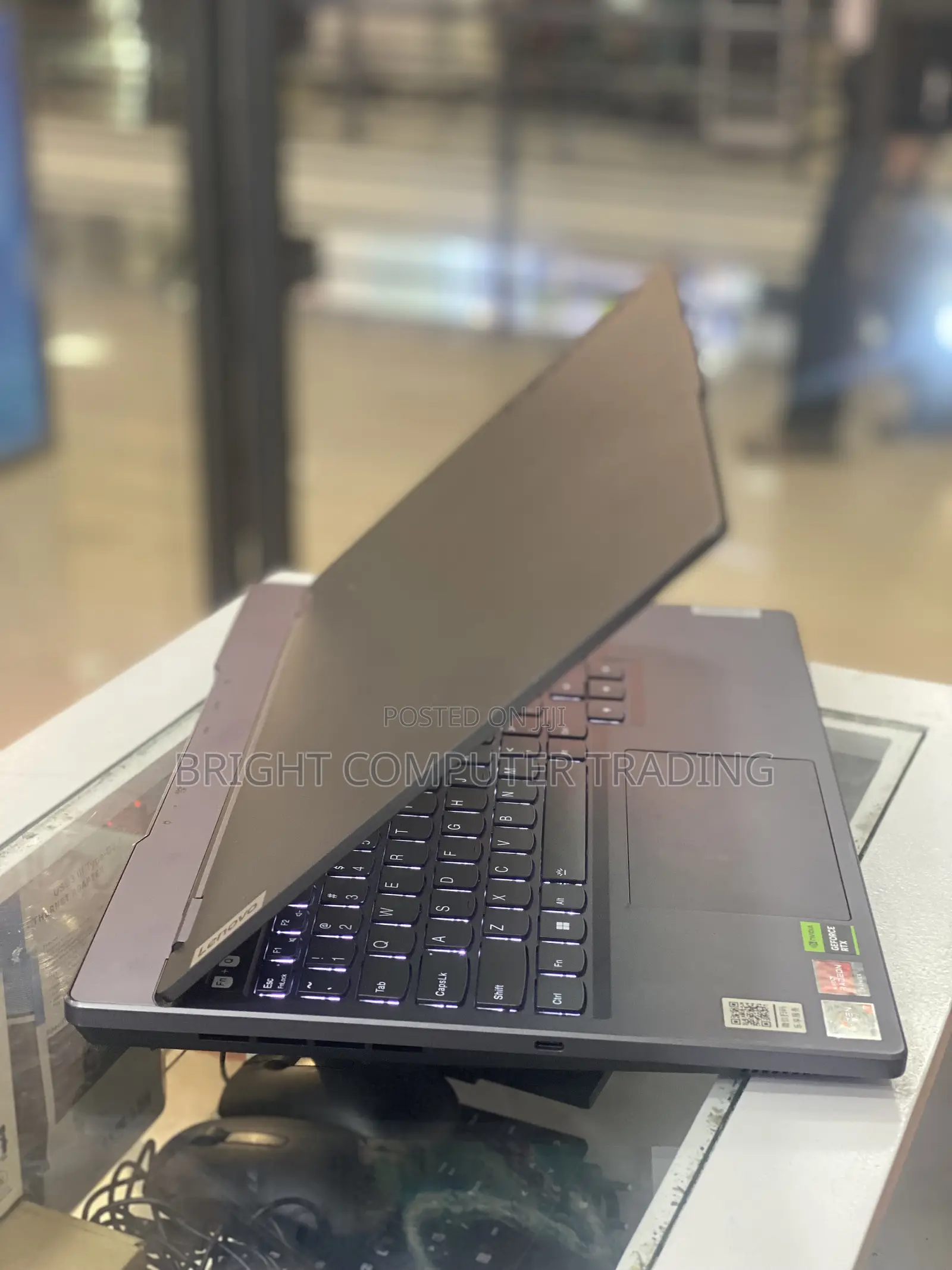 New Laptop Lenovo 16GB Intel Core I7 SSD 1T