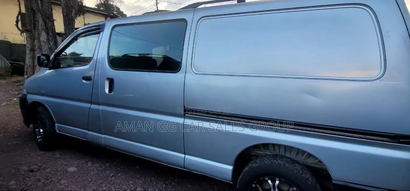 Toyota HiAce 2008 Silver