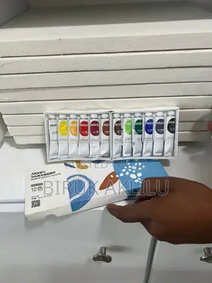 Photo - 12-Piece Acrylic Color Marie’S