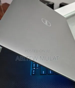 New Laptop Dell Precision 5540 16GB Intel Core I5 SSD 256GB