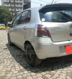 Toyota Yaris 2007 Silver