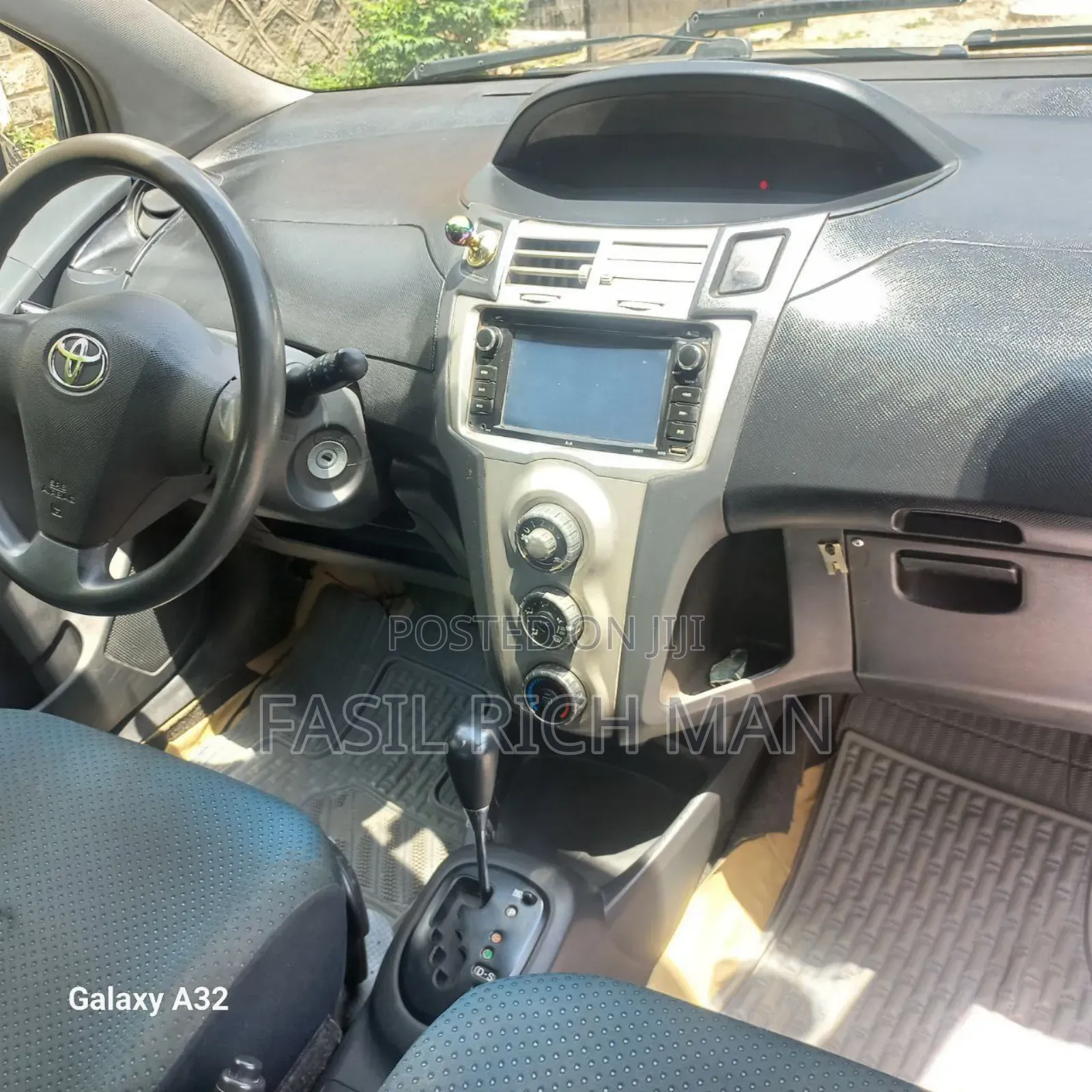 Toyota Yaris 2007 Silver