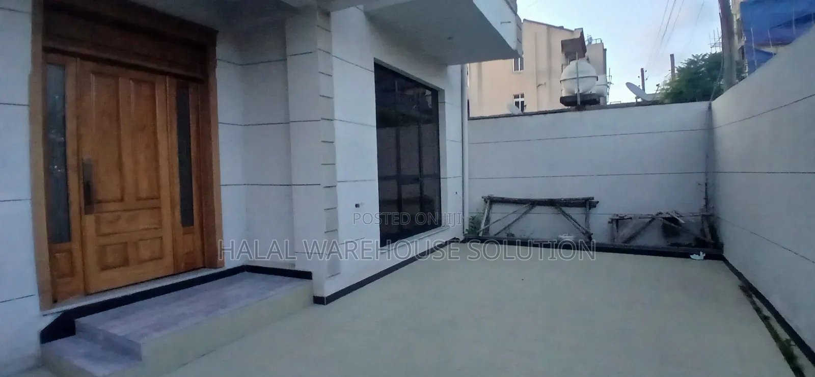 Furnished 7bdrm Townhouse/Terrace in Addis Abeba, Akaky Kaliti for sale