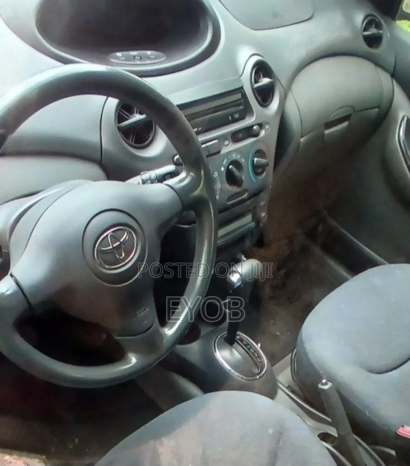 Toyota Vitz 2002 Green