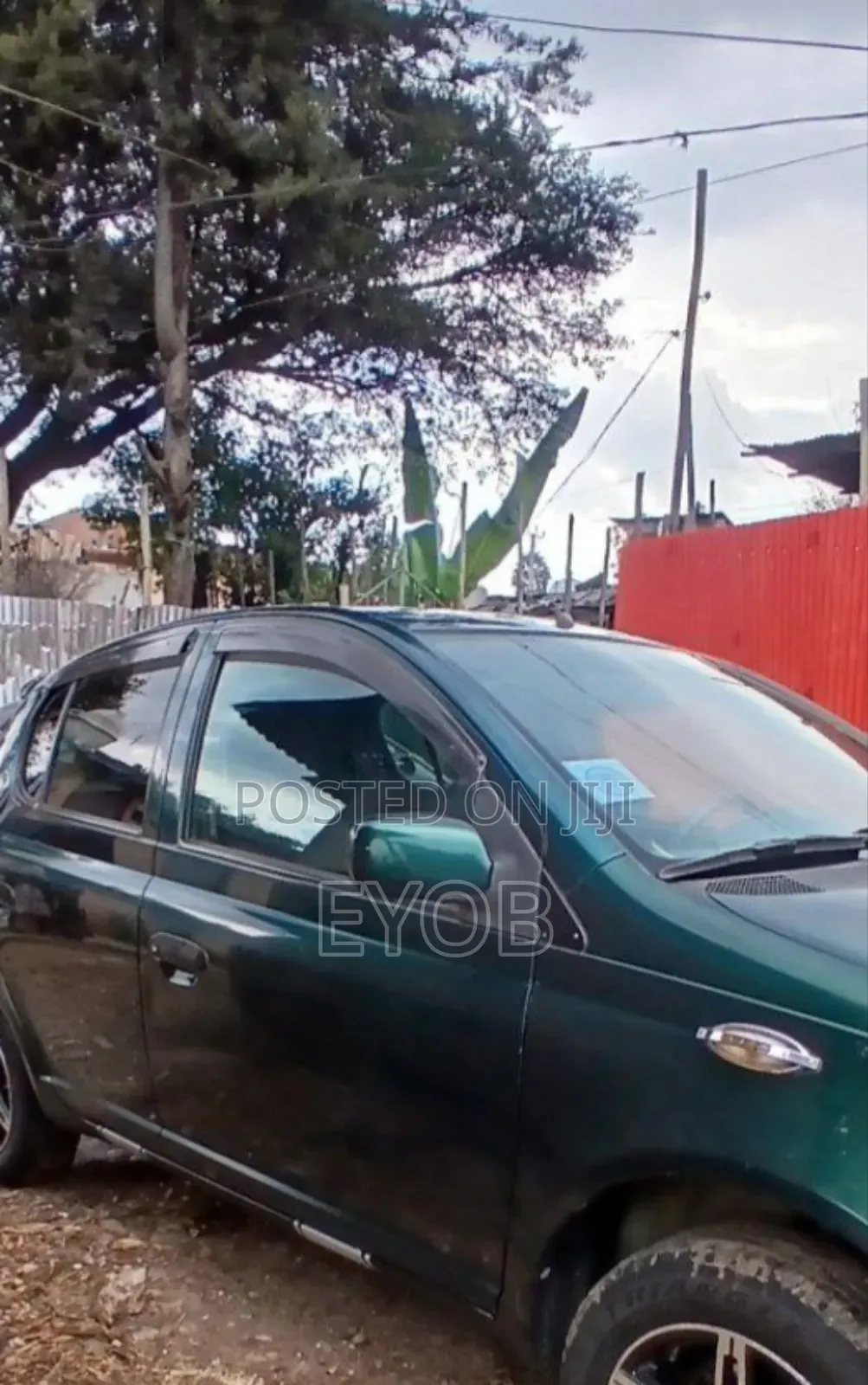 Toyota Vitz 2002 Green