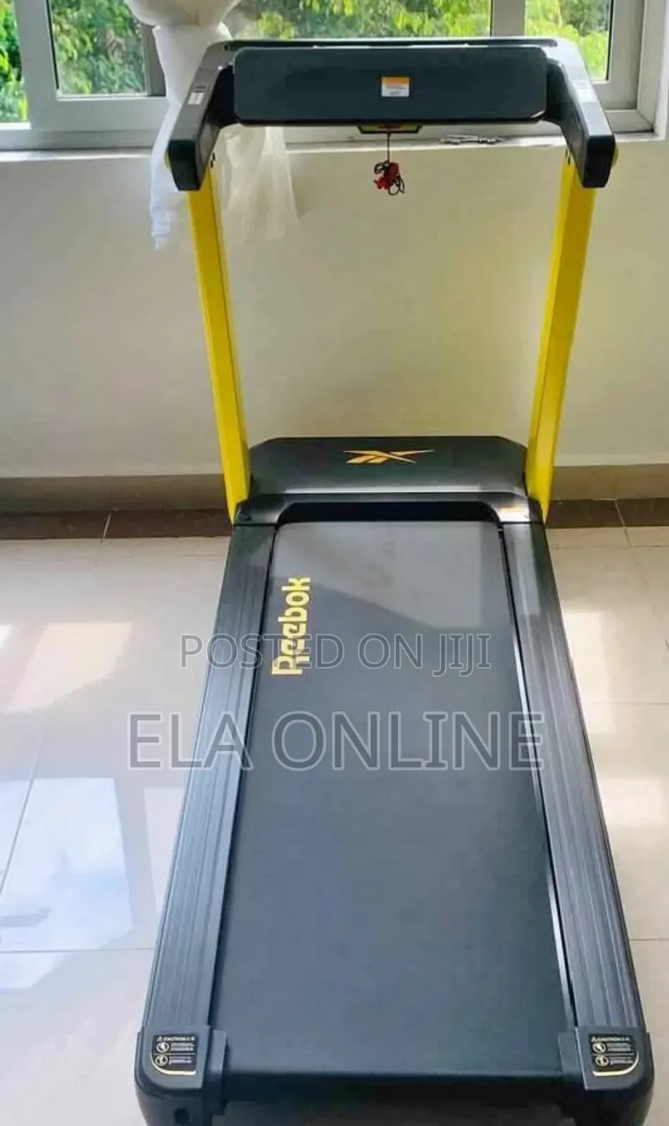 Fr 30z Treadmill (የቤት ውስጥ መሮጥ ስፖርት ይሠራል))