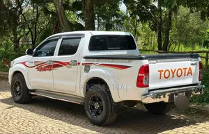 Toyota Hilux 3.0 D-4D 4x4 2013 White