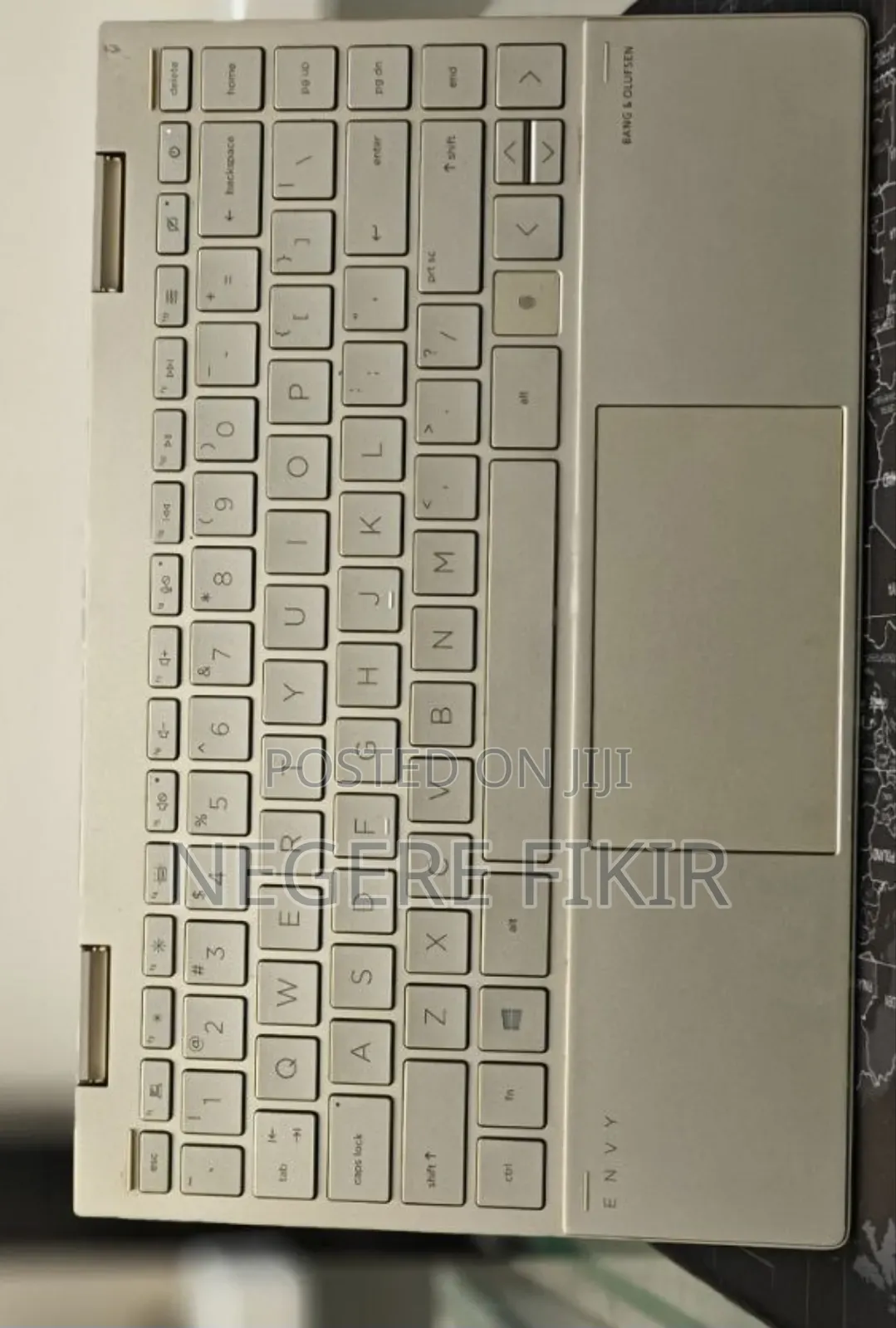 New Laptop HP Envy X360 8GB Intel Core I7 SSD 1T