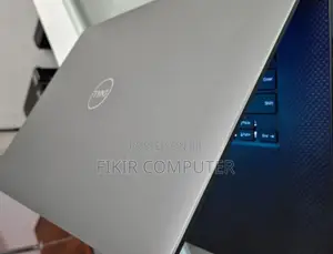 Photo - New Laptop Dell Precision 5540 16GB Intel Core I5 SSD 256GB