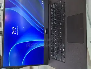 New Laptop Dell Precision 5540 16GB Intel Core I5 SSD 256GB