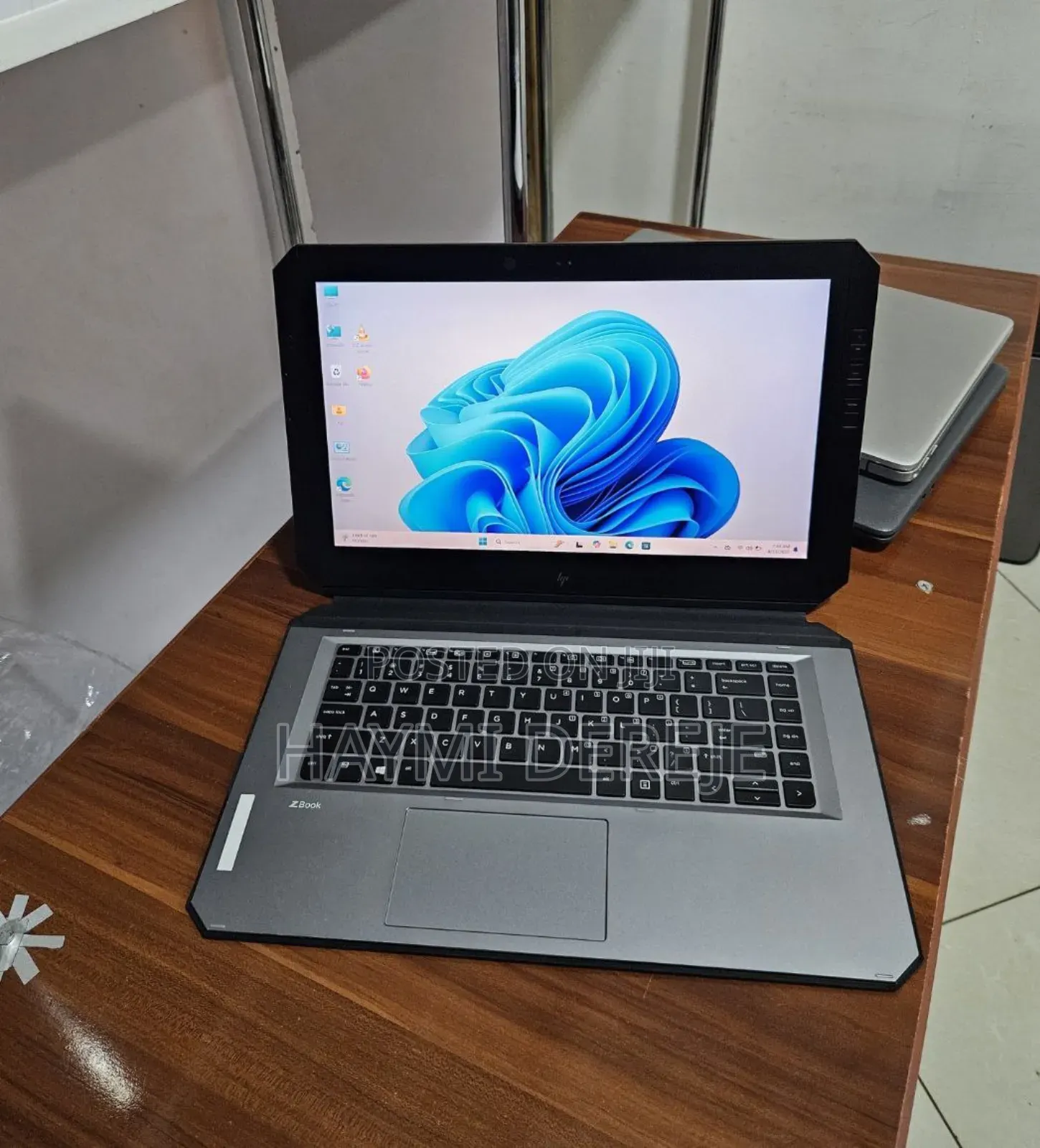 New Laptop HP ZBook 14 32GB Intel Core I7 SSD 512GB