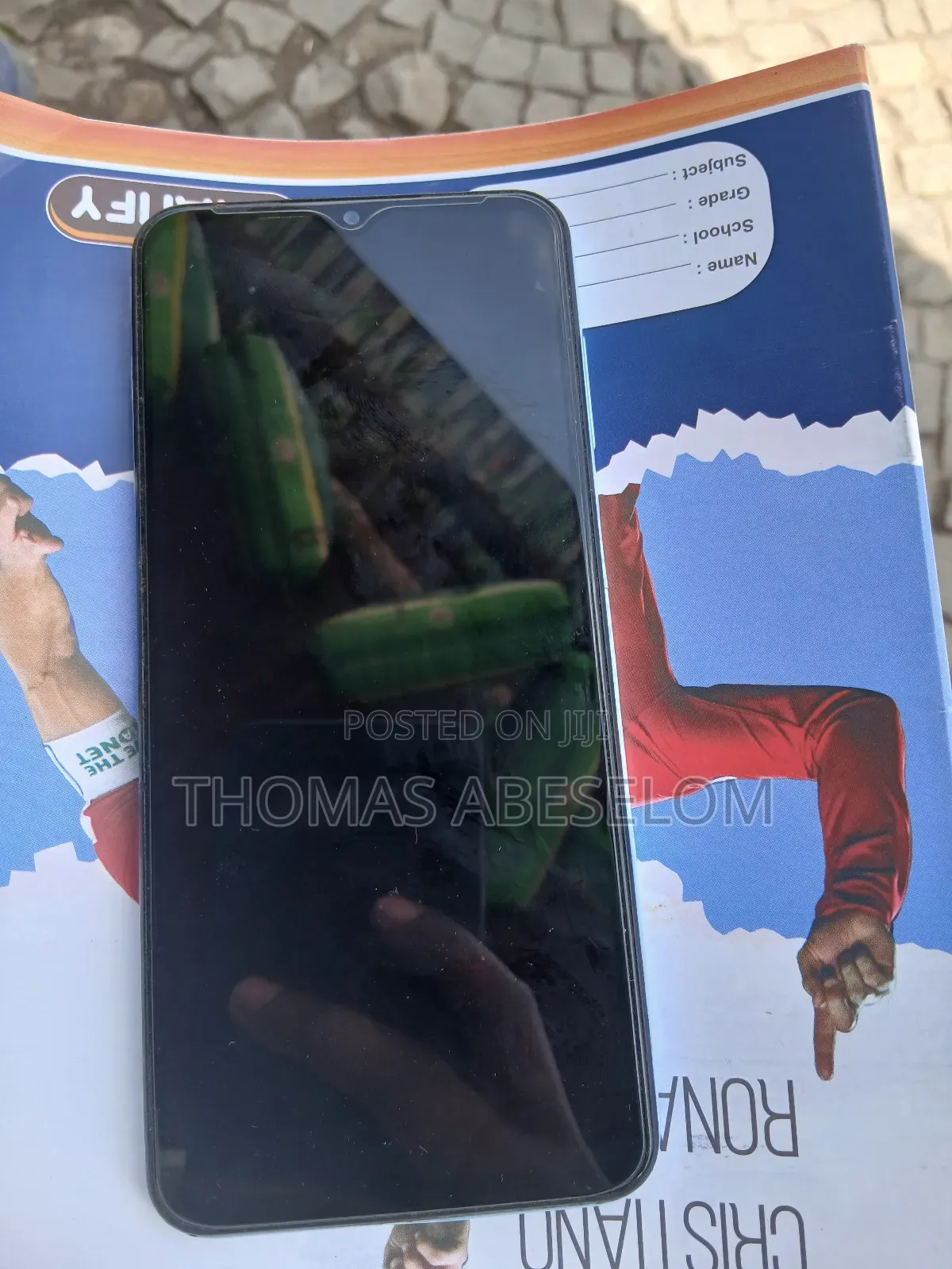 Sumsung Galaxy A13
Storage: 128
Ram:4
Battery Capacity:5000mah