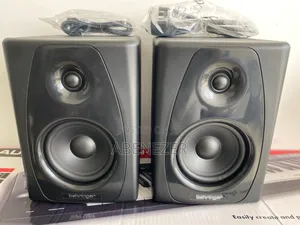 Beheringr Studio Monitor