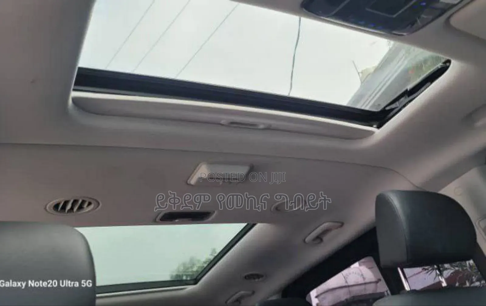 New Hyundai Staria 2025 White