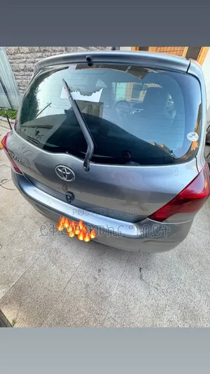 Toyota Yaris 2008 Silver