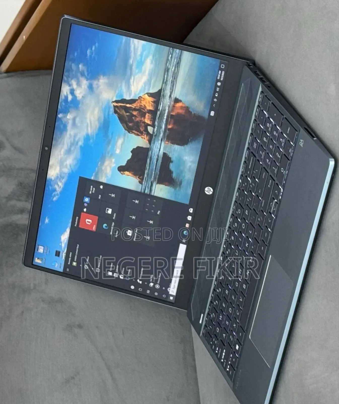 New Laptop HP Pavilion 10 16GB Intel Core I7 SSD 512GB