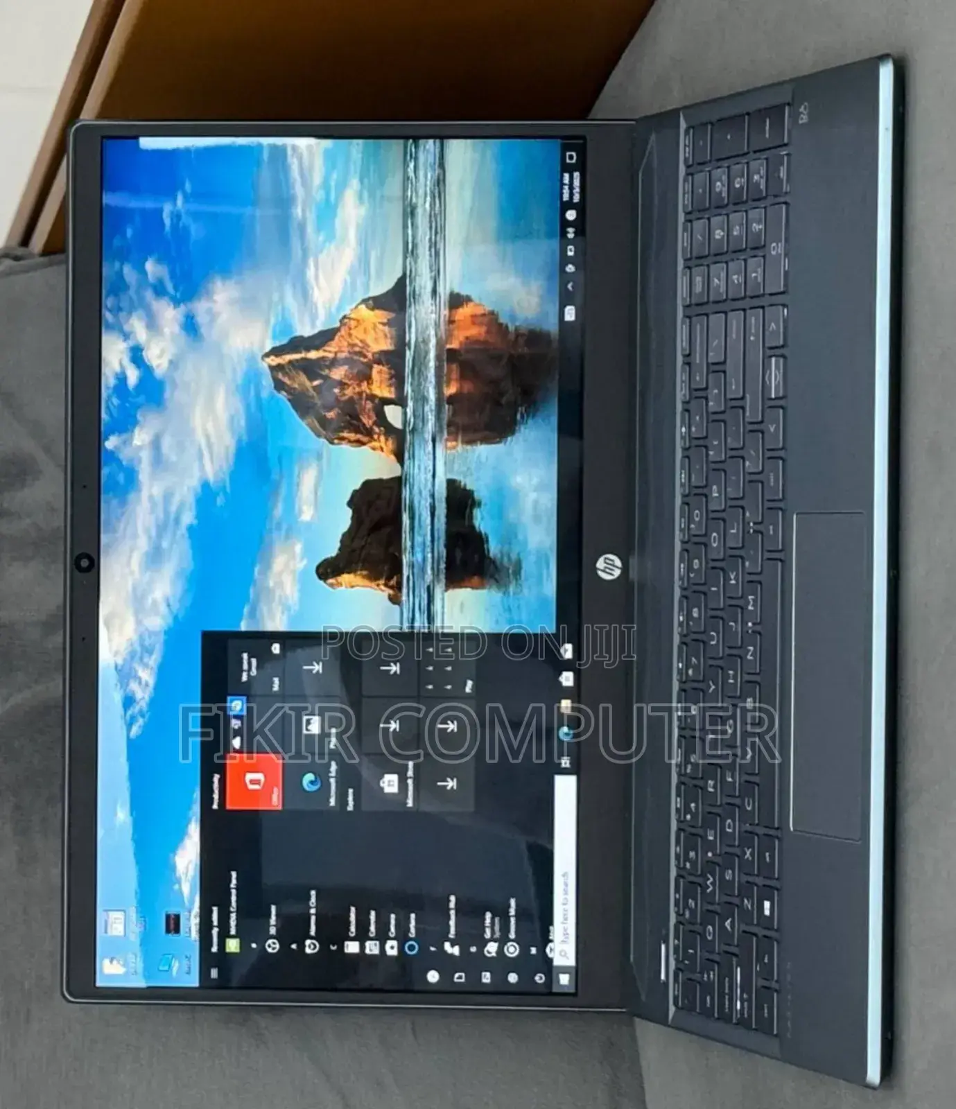 New Laptop HP Pavilion 10 16GB Intel Core I7 SSD 512GB