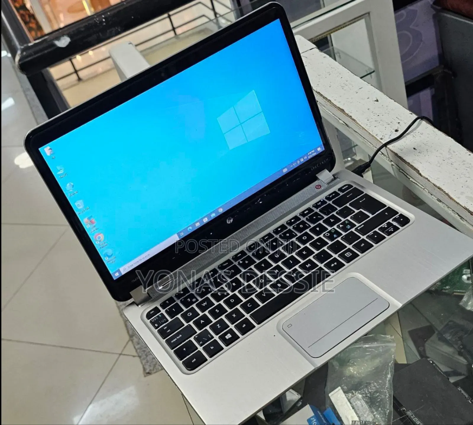 Laptop HP Spectre 4GB Intel Core I5 SSD 128GB