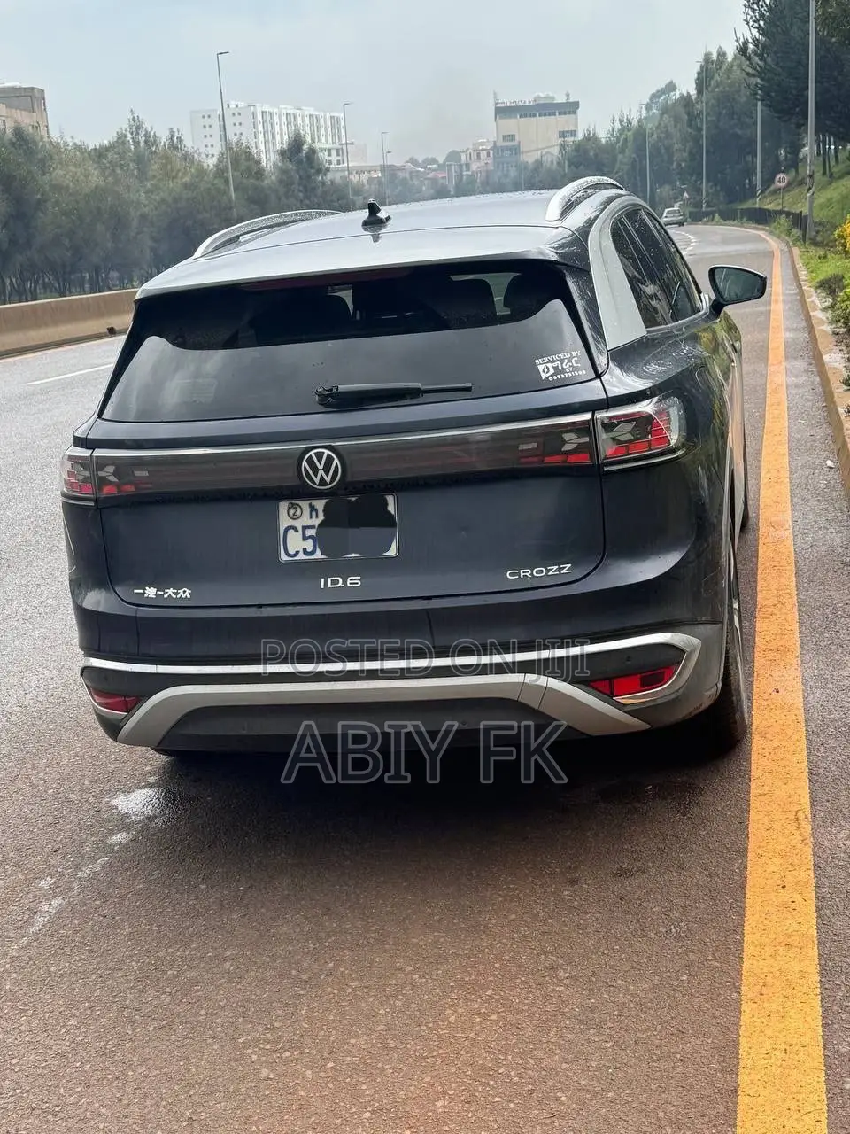 Volkswagen ID.6 2022 Black