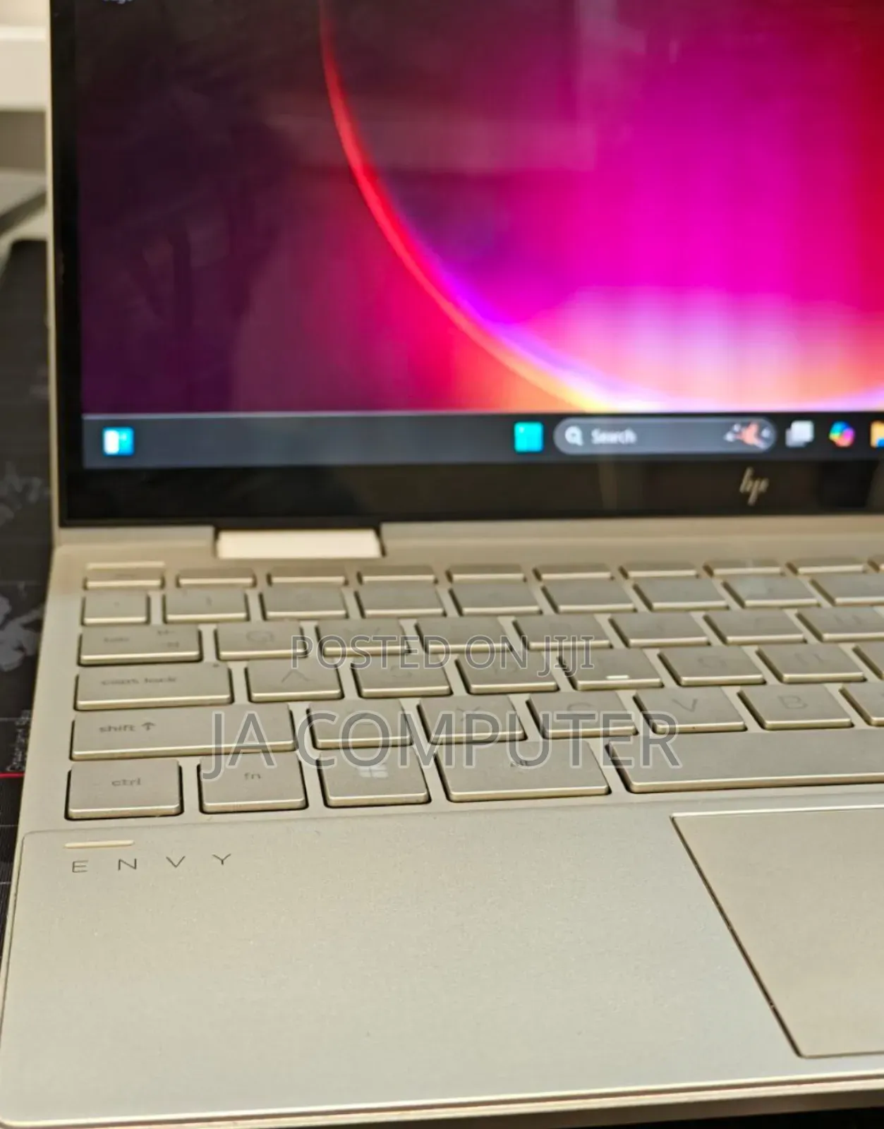 New Laptop HP Envy X360 8GB Intel Core I7 SSD 1T