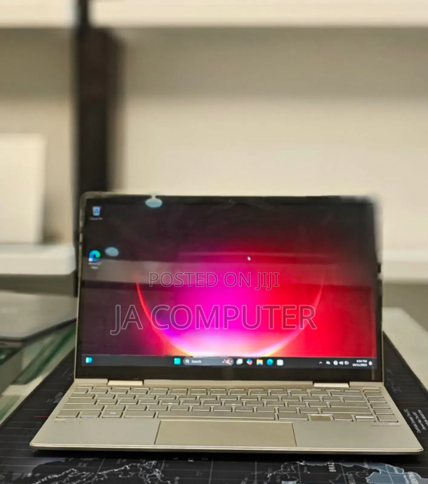 New Laptop HP Envy X360 8GB Intel Core I7 SSD 1T