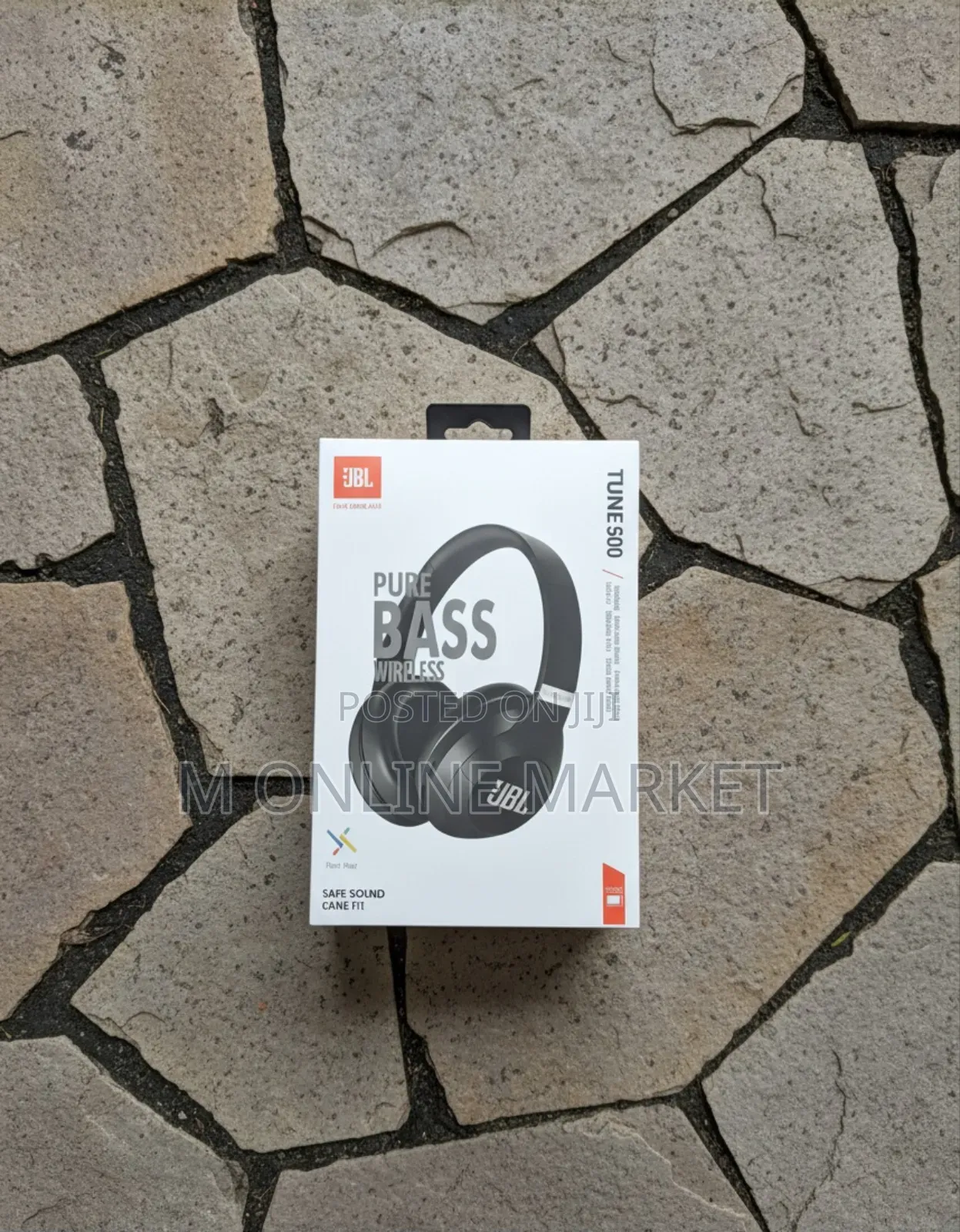 JBL 900 Level Up: Engineered for E-Sports.