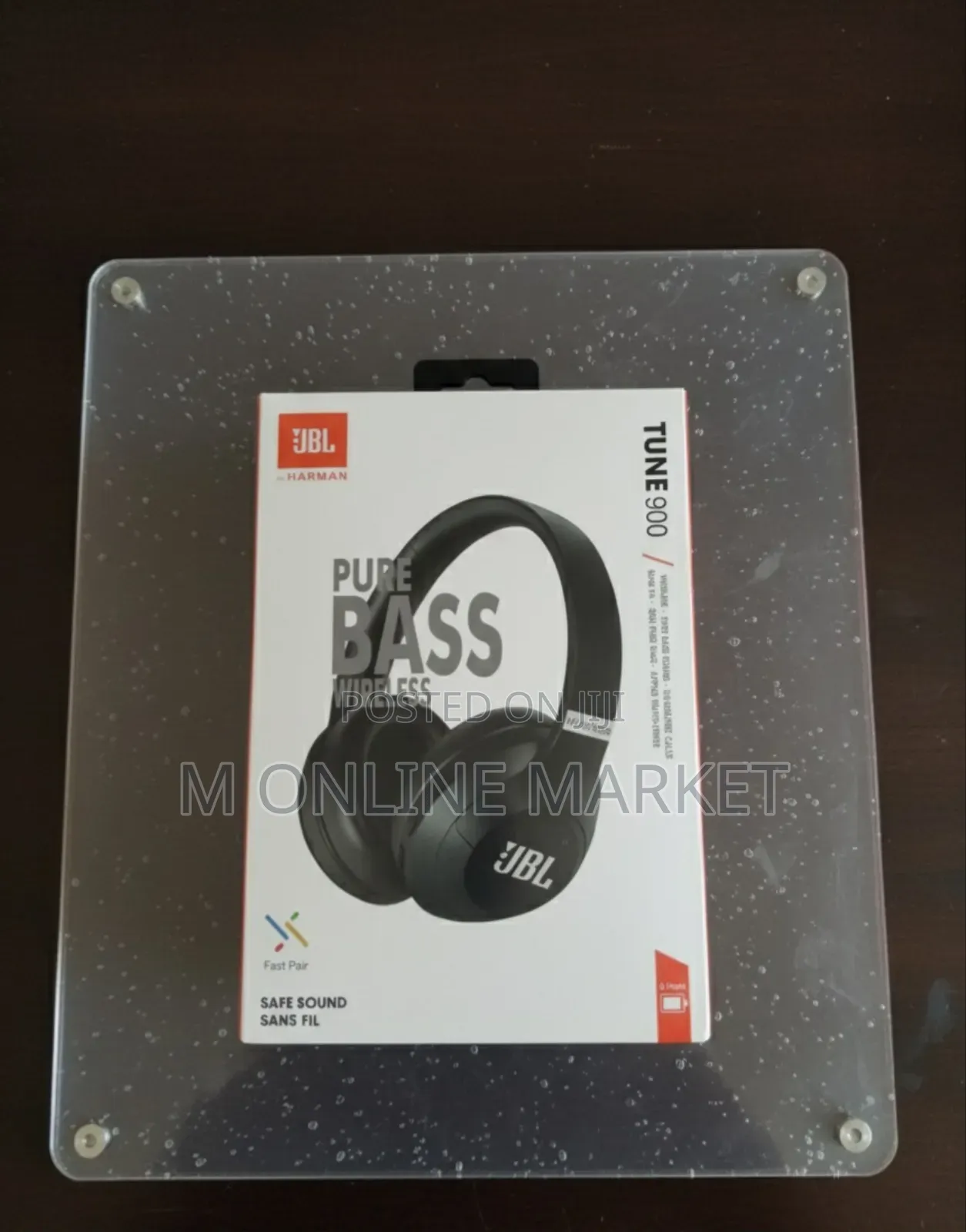 JBL 900 Level Up: Dynamic Listening.