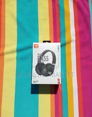 JBL 900 Level Up: The Professional Edge.