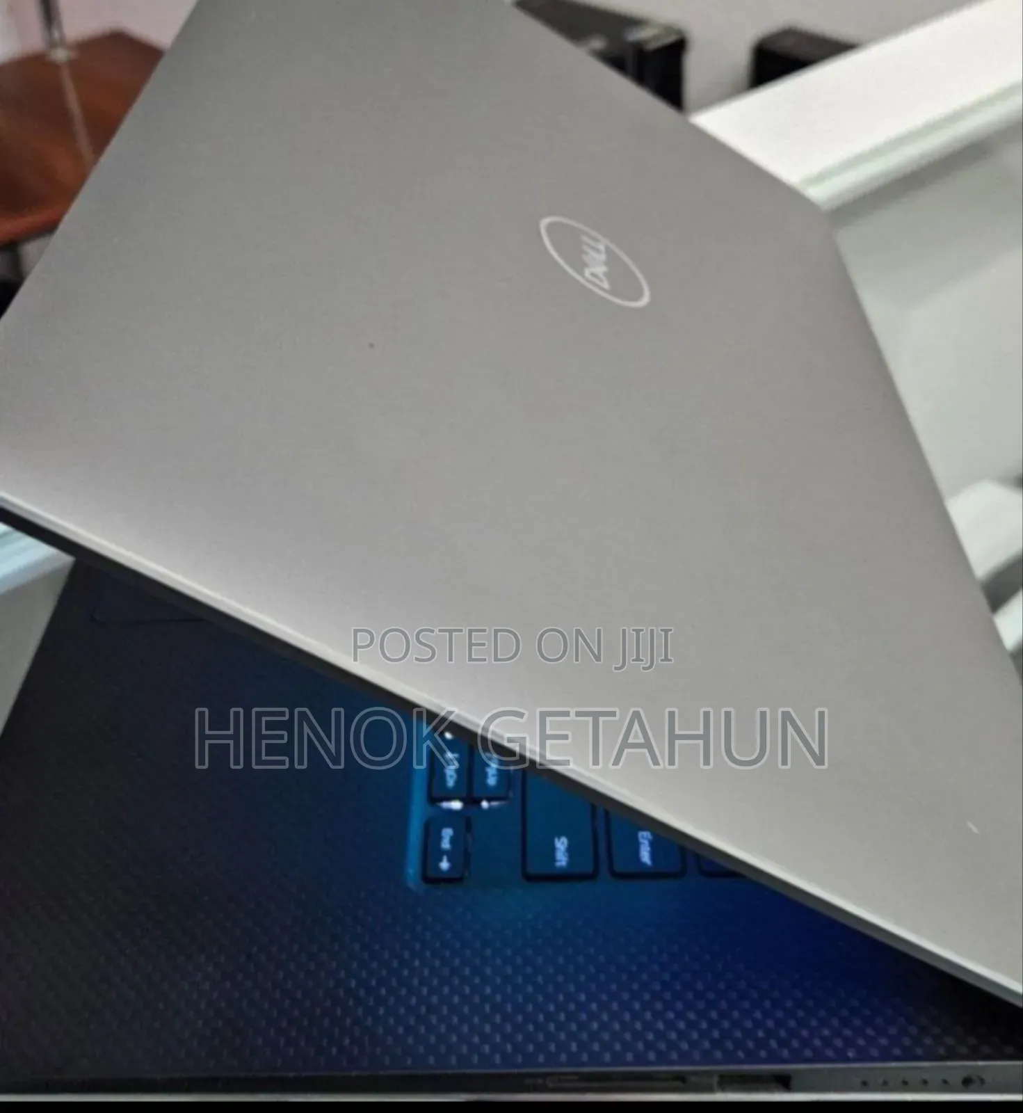 New Laptop Dell Precision 5540 16GB Intel Core I5 SSD 256GB