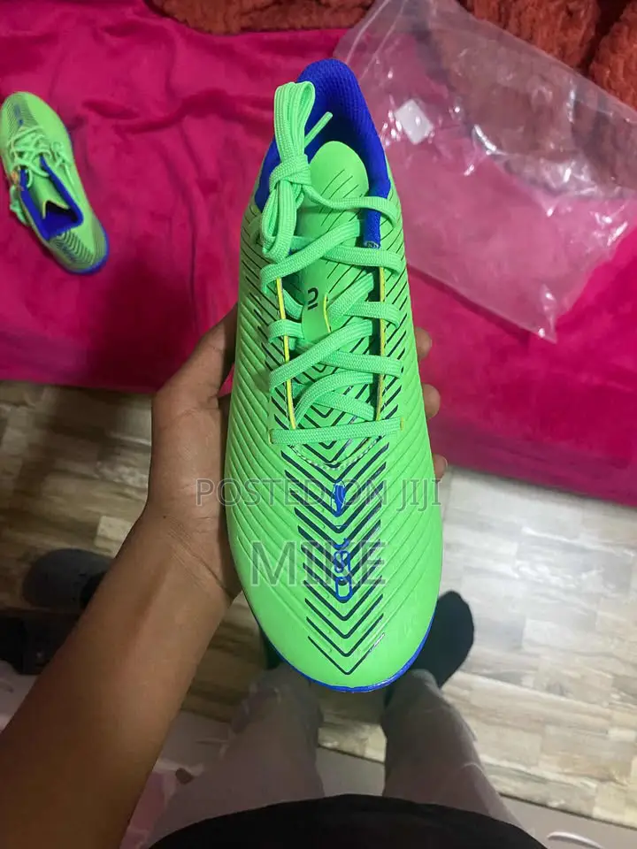 Nike 160 Mg Jr Laces