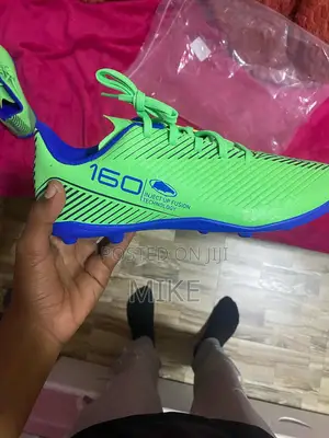 Nike 160 Mg Jr Laces