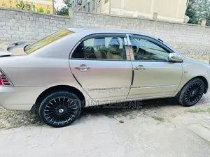 Toyota Corolla 1.4 VVT-i 2007 Gold