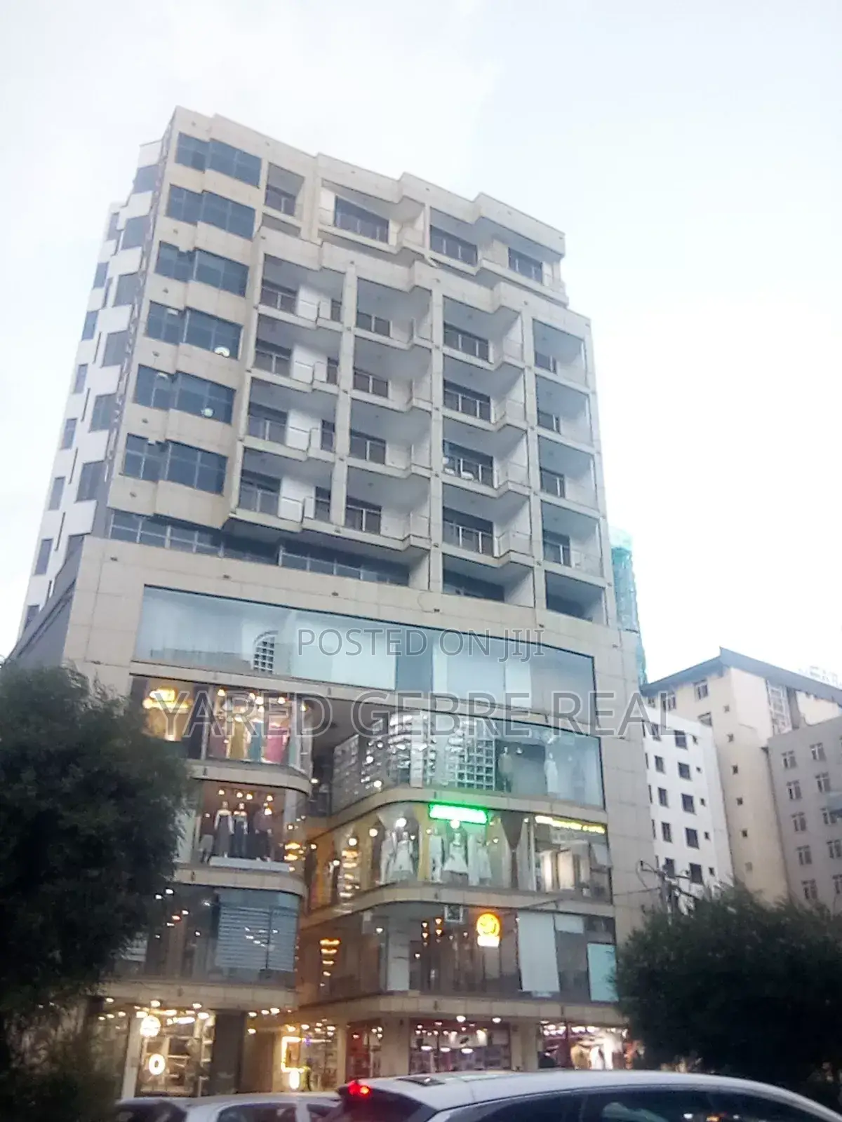 Furnished 2bdrm Apartment in ቦሌ ኤድናሞል በካሬ120ሽህ ብር, Bole for sale