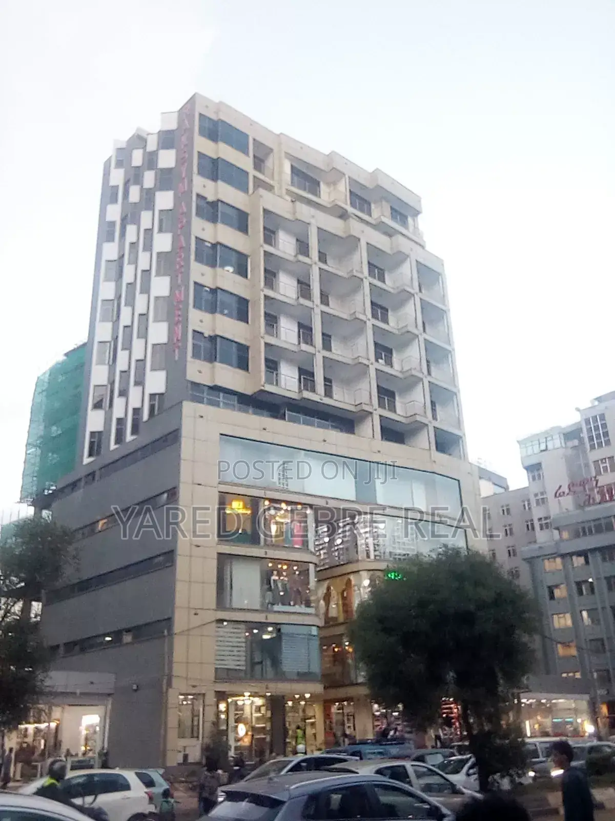 Furnished 2bdrm Apartment in ቦሌ ኤድናሞል በካሬ120ሽህ ብር, Bole for sale