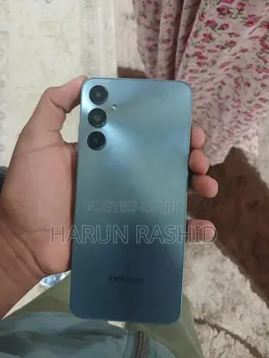 Photo - New Samsung Galaxy M14 64 GB Blue