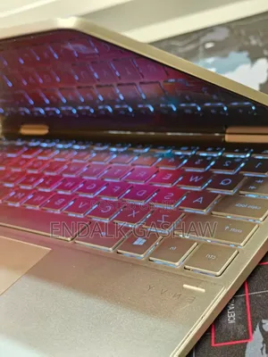 New Laptop HP Envy X360 8GB Intel Core I7 SSD 1T