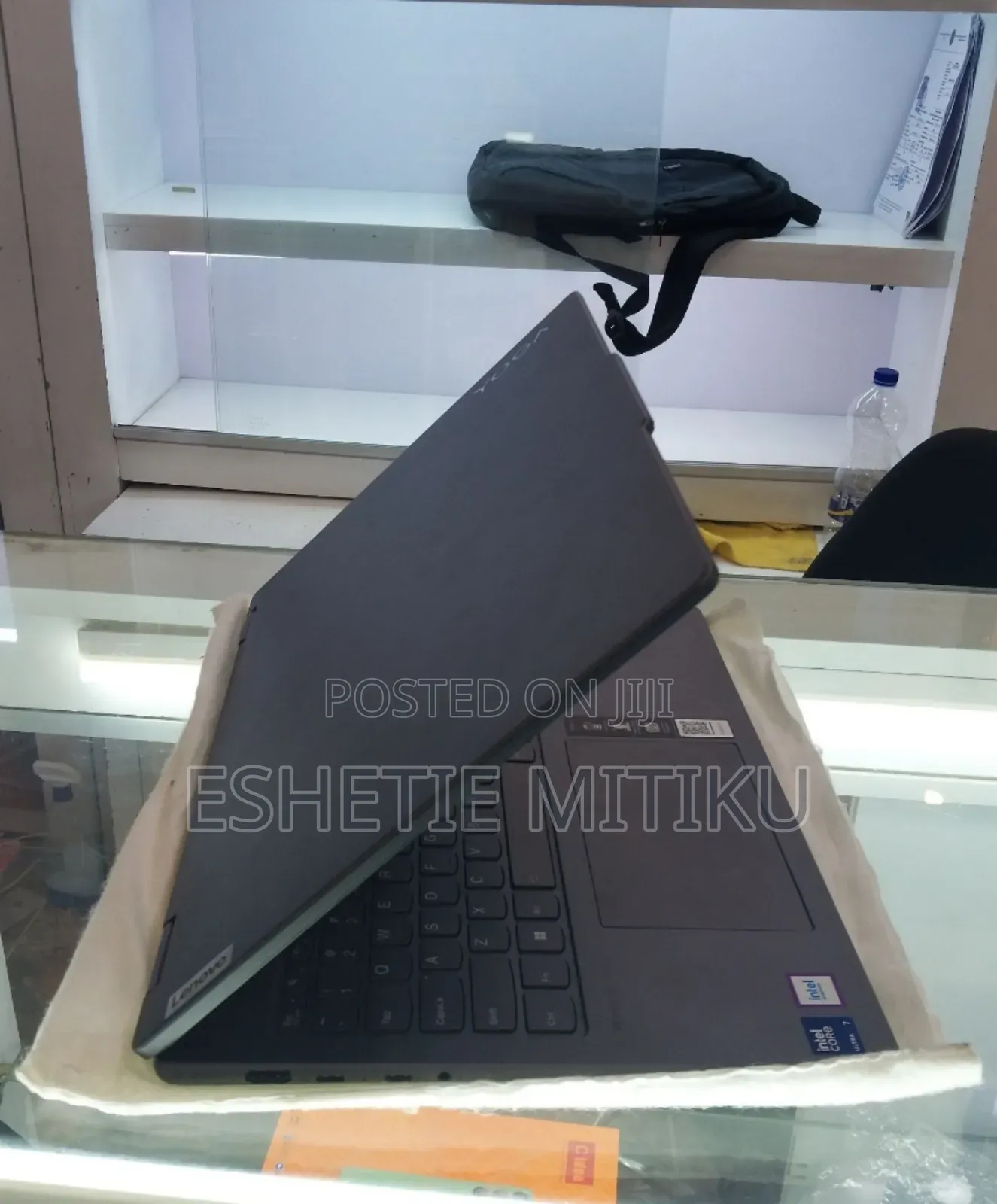 New Laptop Lenovo Yoga 7i 16GB Intel Core Ultra 7 SSD 1T