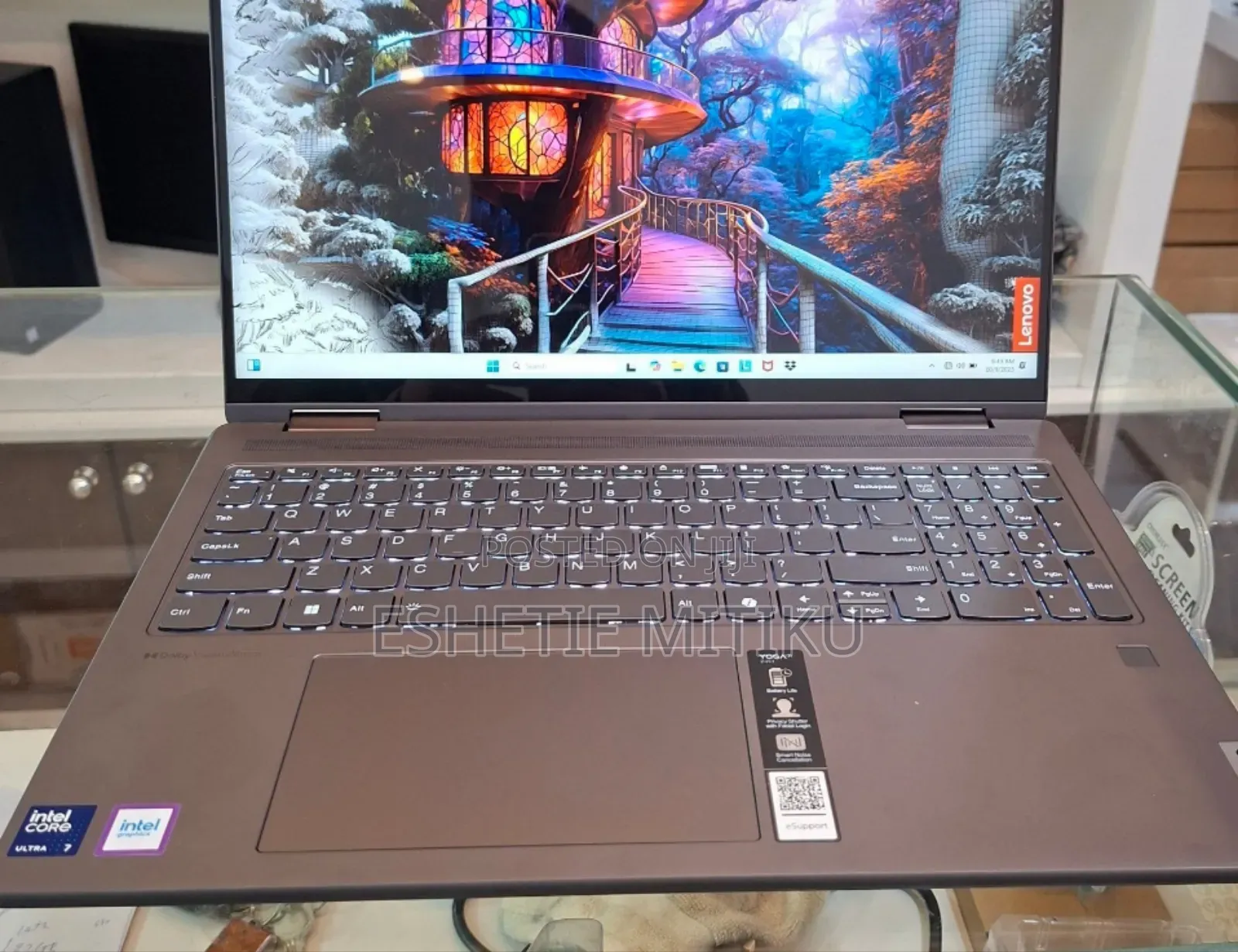New Laptop Lenovo Yoga 7i 16GB Intel Core Ultra 7 SSD 1T