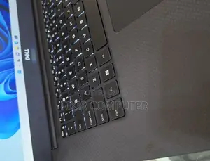 New Laptop Dell Precision 15 5540 16GB Intel Core I5 SSD 256GB