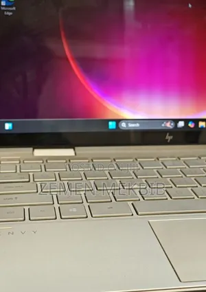 New Laptop HP Envy X360 8GB Intel Core I7 SSD 1T