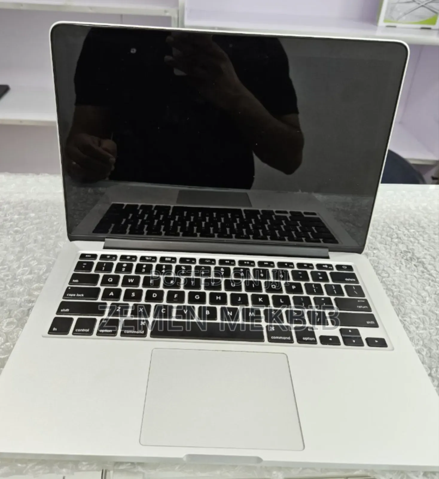New Laptop Apple MacBook Pro 2014 8GB Intel Core I5 SSD 128GB