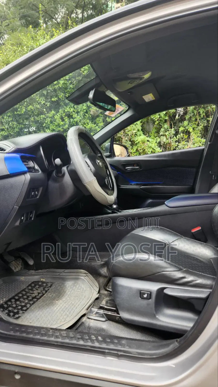 Toyota C-HR 2017 Gray