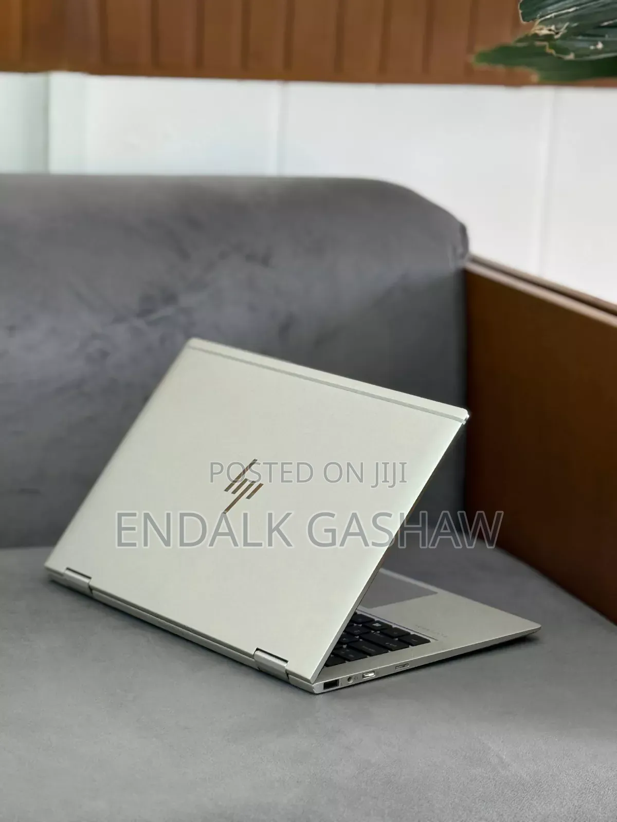 New Laptop HP EliteBook 1030 8GB Intel Core I7 SSD 256GB