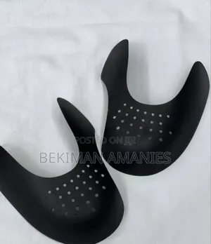 Photo - Shoe Crease Protector