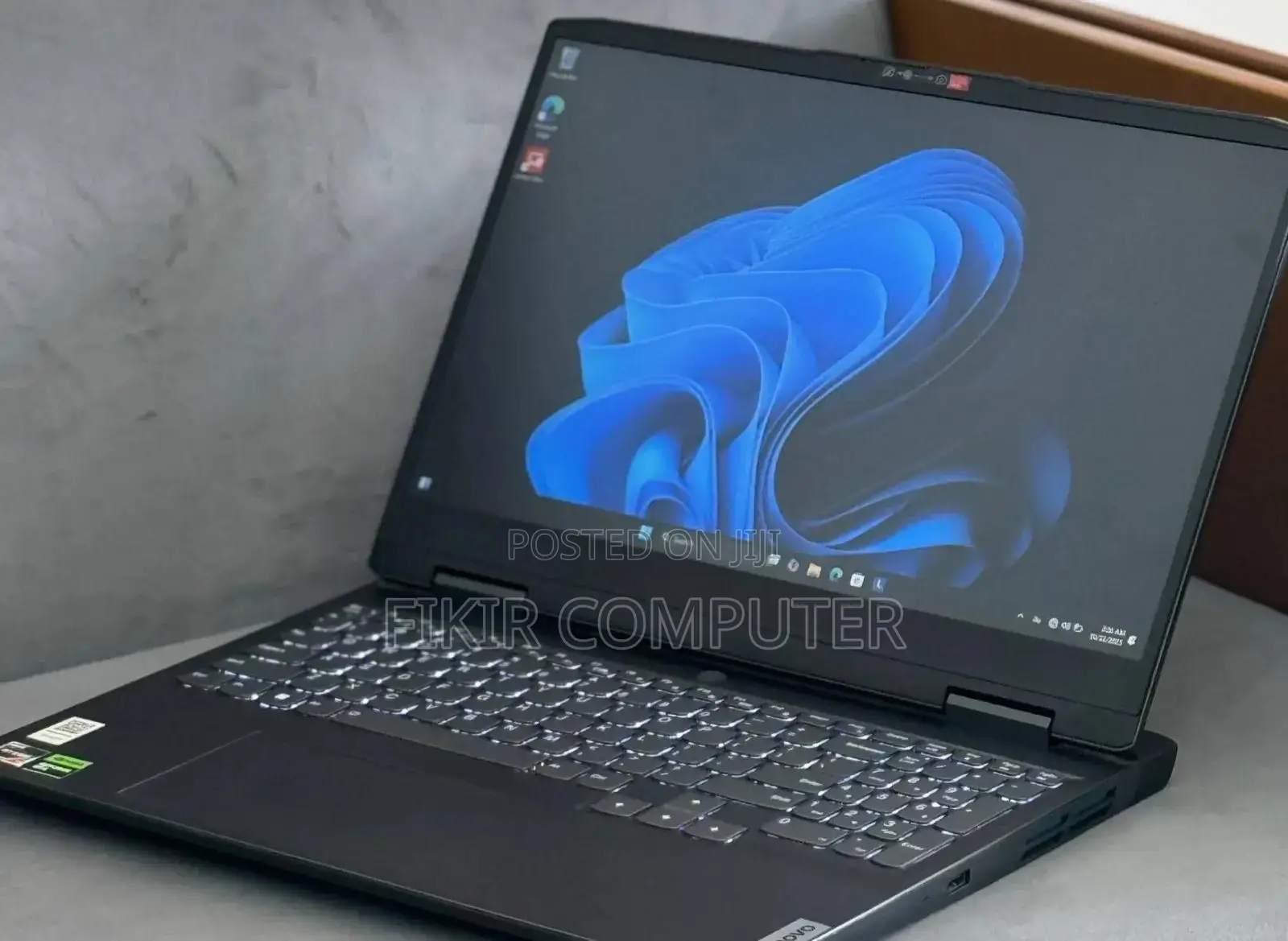 New Laptop Lenovo IdeaPad 110 16GB Intel Core I7 SSD 512GB