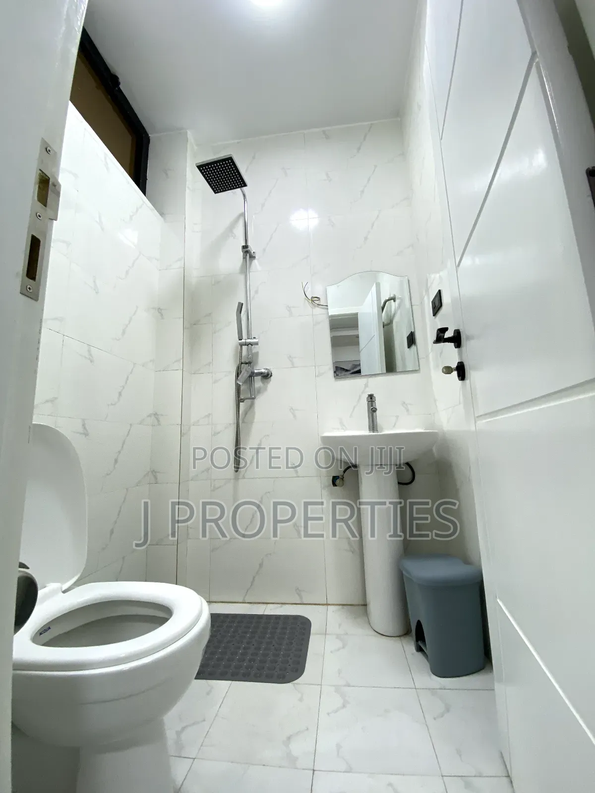 Furnished 3bdrm Apartment in Bole for rent