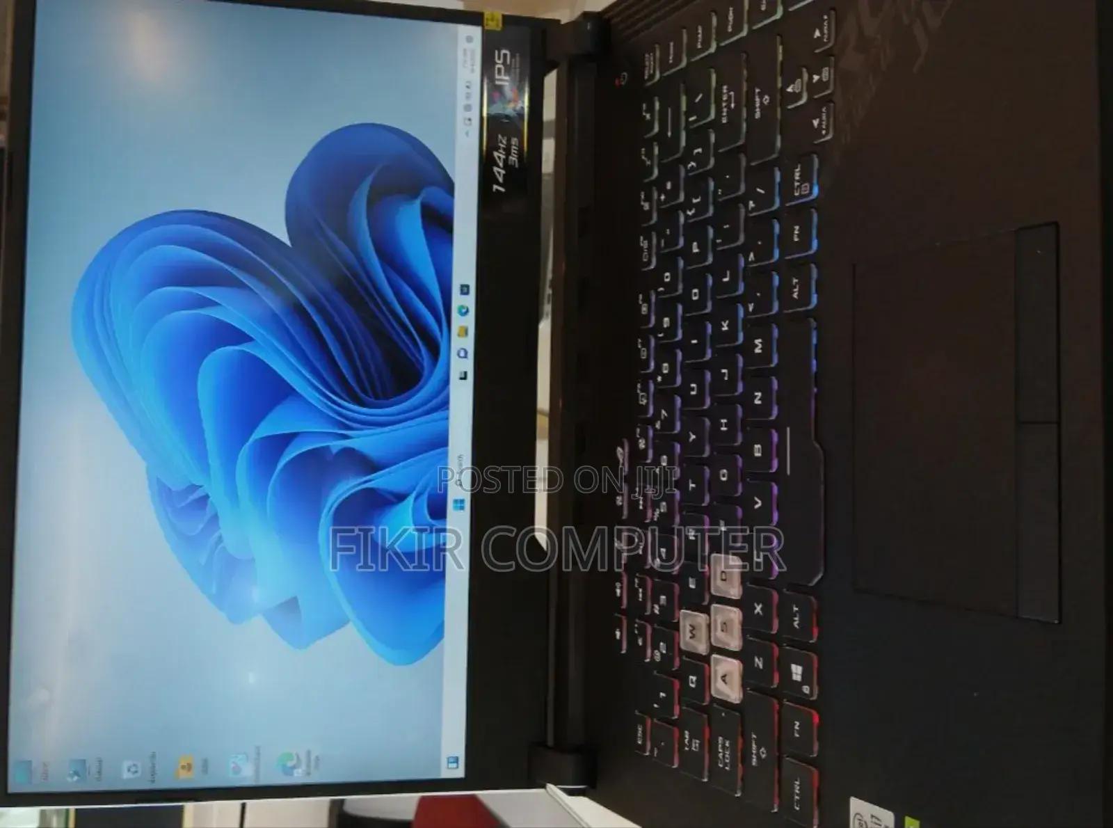 New Laptop Asus ROG Strix G15 16GB AMD Ryzen 9 SSD 1T